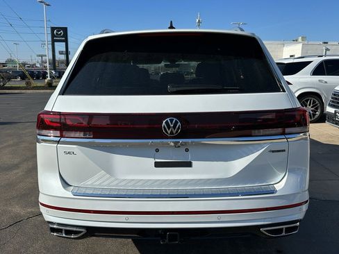 New 2026 Volkswagen Atlas SEL Premium R-Line AWD/4WD image 3