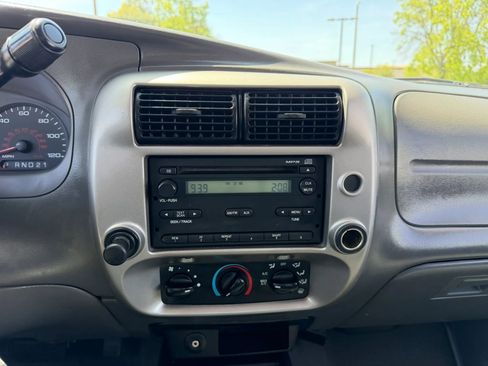 Used 2009 Ford Ranger XLT image 13