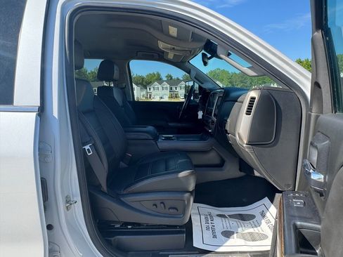 Used 2019 GMC Sierra 2500 Denali w/ Duramax Plus Package image 19