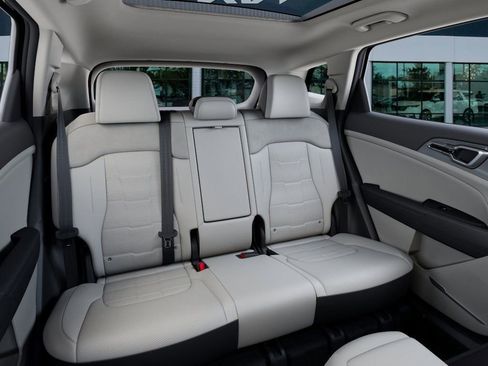 New 2026 Kia Sportage SX AWD/4WD image 16