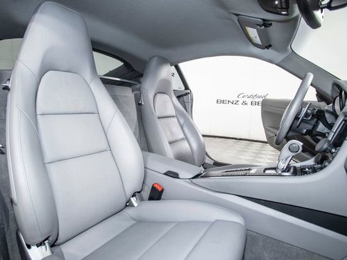 Used 2015 Porsche Cayman image 16