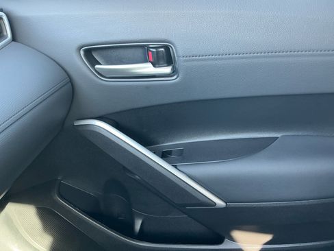 Certified 2026 Toyota Corolla Cross XLE image 16