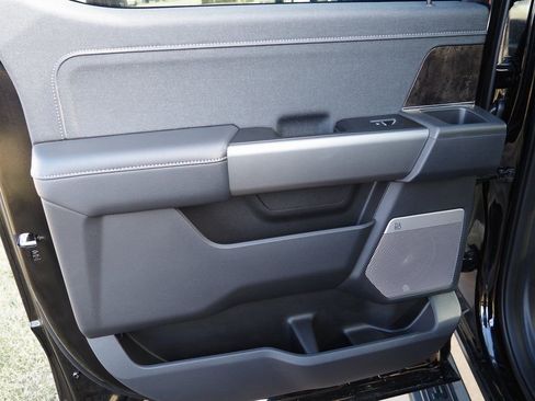 New 2026 Ford F350 Lariat w/ Black Appearance Package image 36