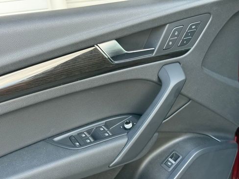 Used 2018 Audi Q5 2.0T Premium Plus w/ Premium Plus Package image 21