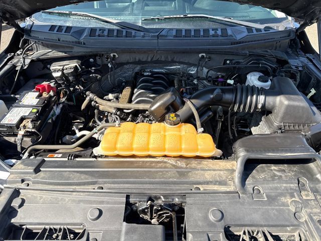 Used 2017 Ford F150 Lariat w/ Equipment Group 501A Mid AWD/4WD image 27