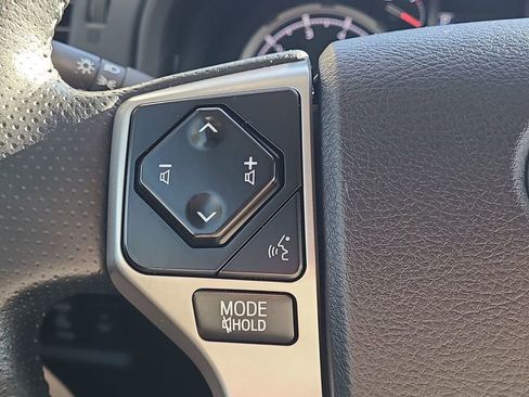 Used 2023 Toyota 4Runner Limited image 34