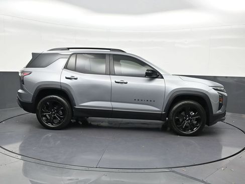 Used 2026 Chevrolet Equinox LT w/ Midnight Edition FWD image 7