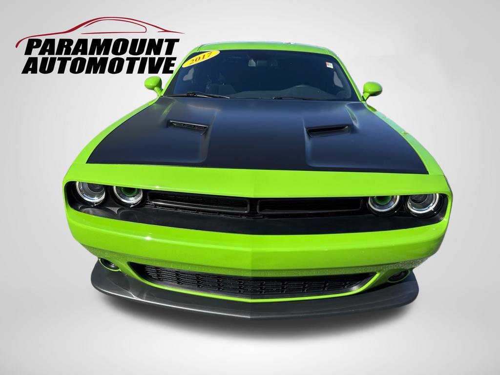 Used 2017 Dodge Challenger R/T w/ Cold Weather Group RWD image 2
