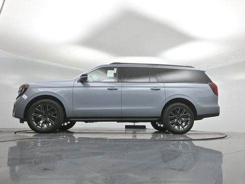 New 2026 Ford Expedition Max Platinum w/ Stealth Appearance Package AWD/4WD image 7