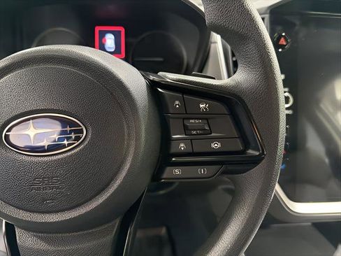 Used 2024 Subaru Crosstrek 2.0i Premium w/ Crosstrek Mirror Package AWD/4WD image 17
