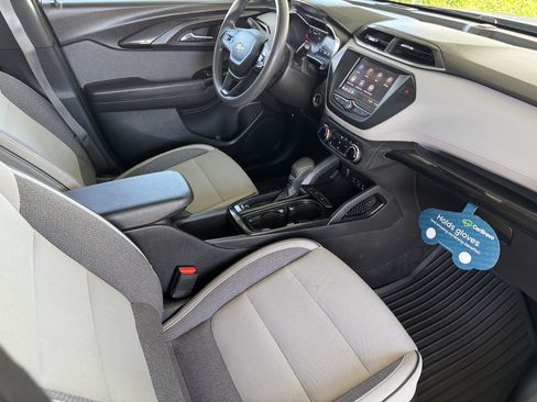 Certified 2021 Chevrolet TrailBlazer LT FWD image 21