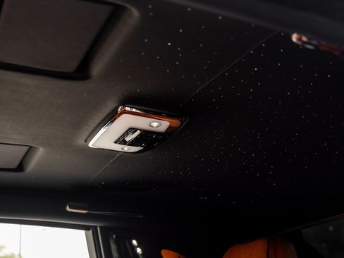 Used 2022 Rolls-Royce Phantom Extended Wheelbase image 32