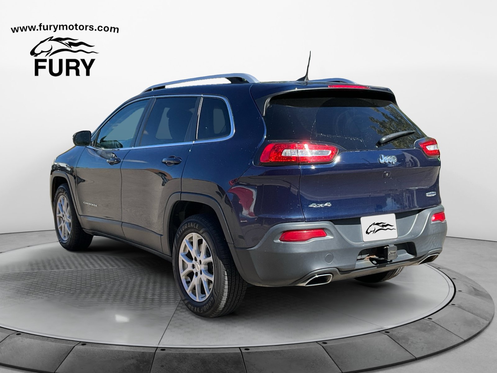 Used 2016 Jeep Cherokee Latitude w/ Cold Weather Group AWD/4WD image 6