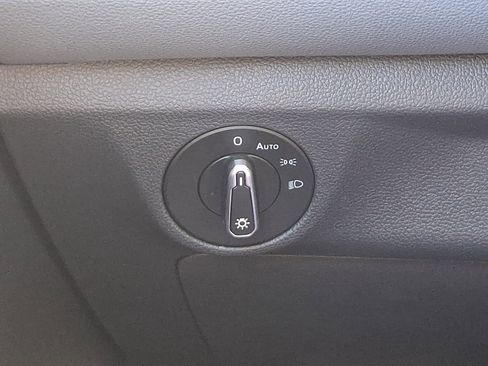 Certified 2025 Volkswagen Jetta GLI Autobahn w/ GLI Black Package image 23