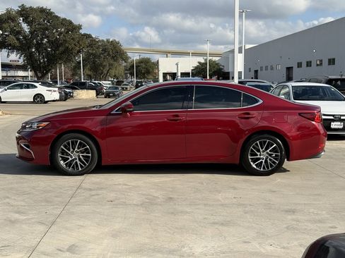 Used 2017 Lexus ES 350 image 7