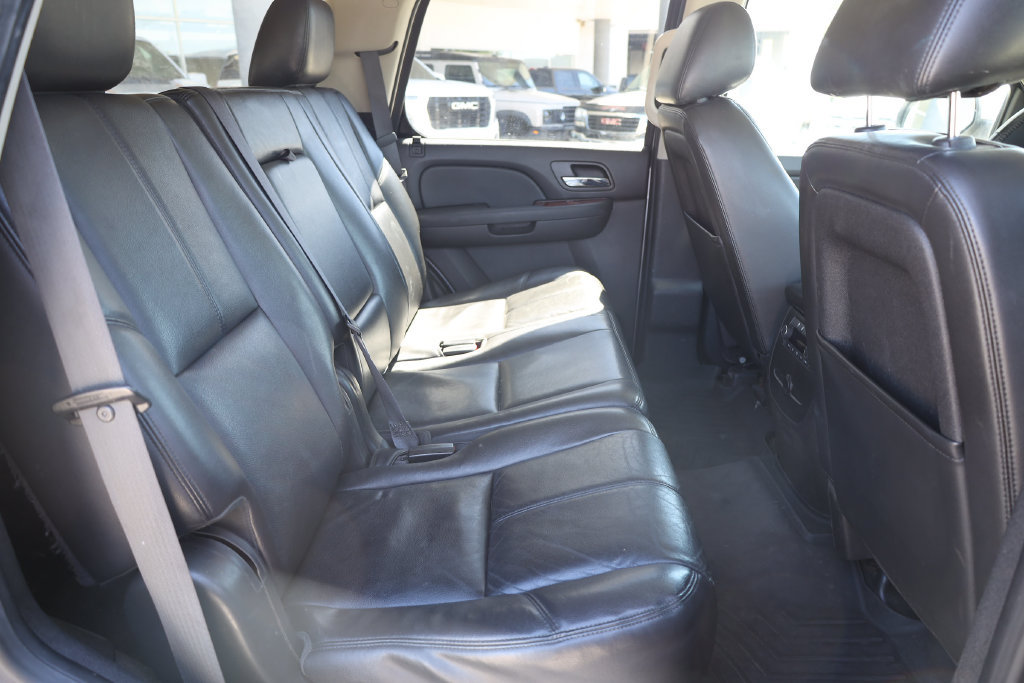 Used 2013 Chevrolet Tahoe LT AWD/4WD image 17