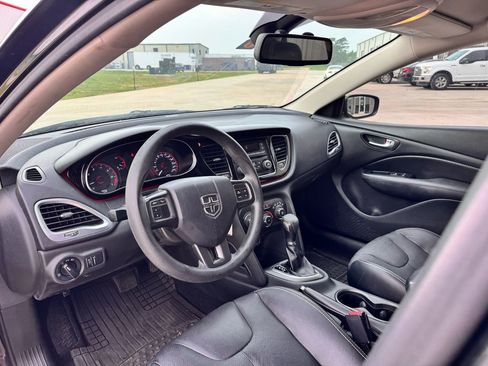 Used 2015 Dodge Dart SE w/ Convenience Group FWD image 9