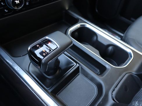 Used 2023 Chevrolet Silverado 1500 LTZ w/ Z71 Off-Road Package AWD/4WD image 30