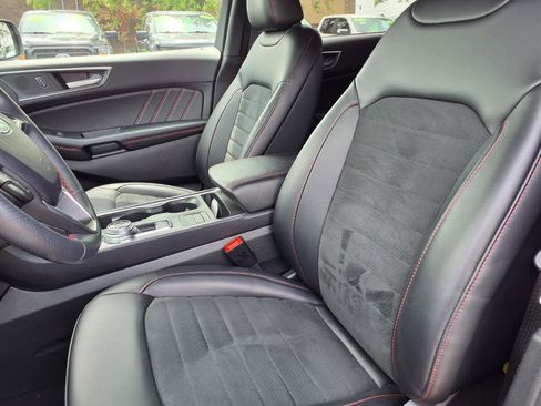 Used 2024 Ford Edge ST-Line AWD/4WD image 3