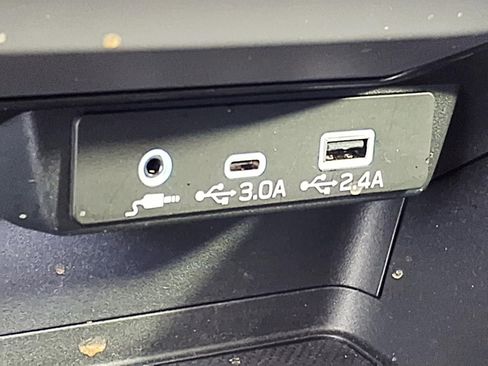 Certified 2025 Subaru Crosstrek 2.0i Premium AWD/4WD image 22