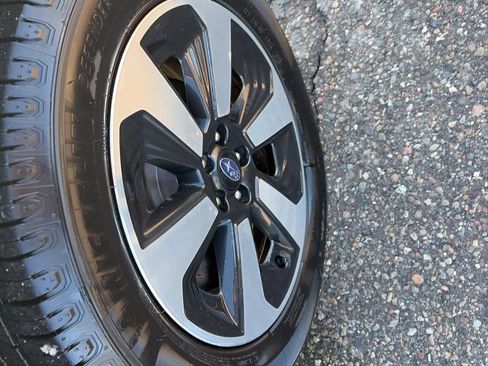 Used 2018 Subaru Forester 2.5i w/ Alloy Wheel Package image 9