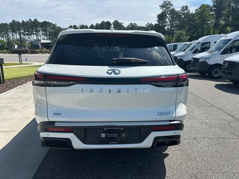 Used 2024 INFINITI QX60 Luxe w/ Cargo Package AWD/4WD image 6