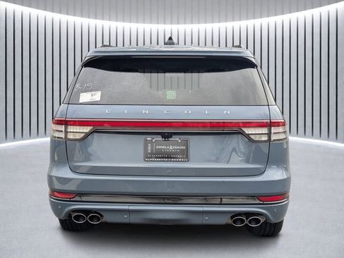 New 2026 Lincoln Aviator Reserve image 4