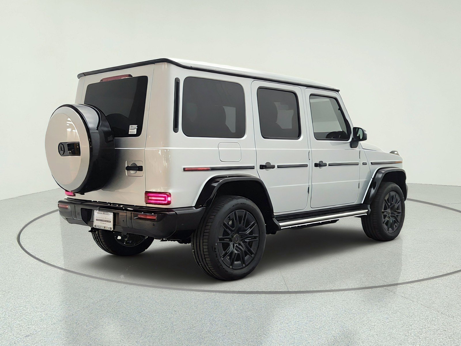 New 2027 Mercedes-Benz G 580 e image 5