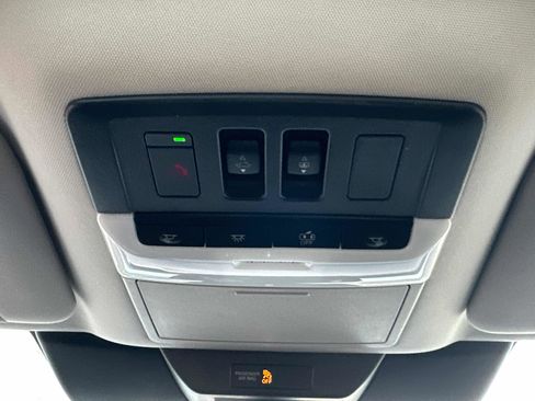 New 2026 Nissan Pathfinder Platinum AWD/4WD image 33