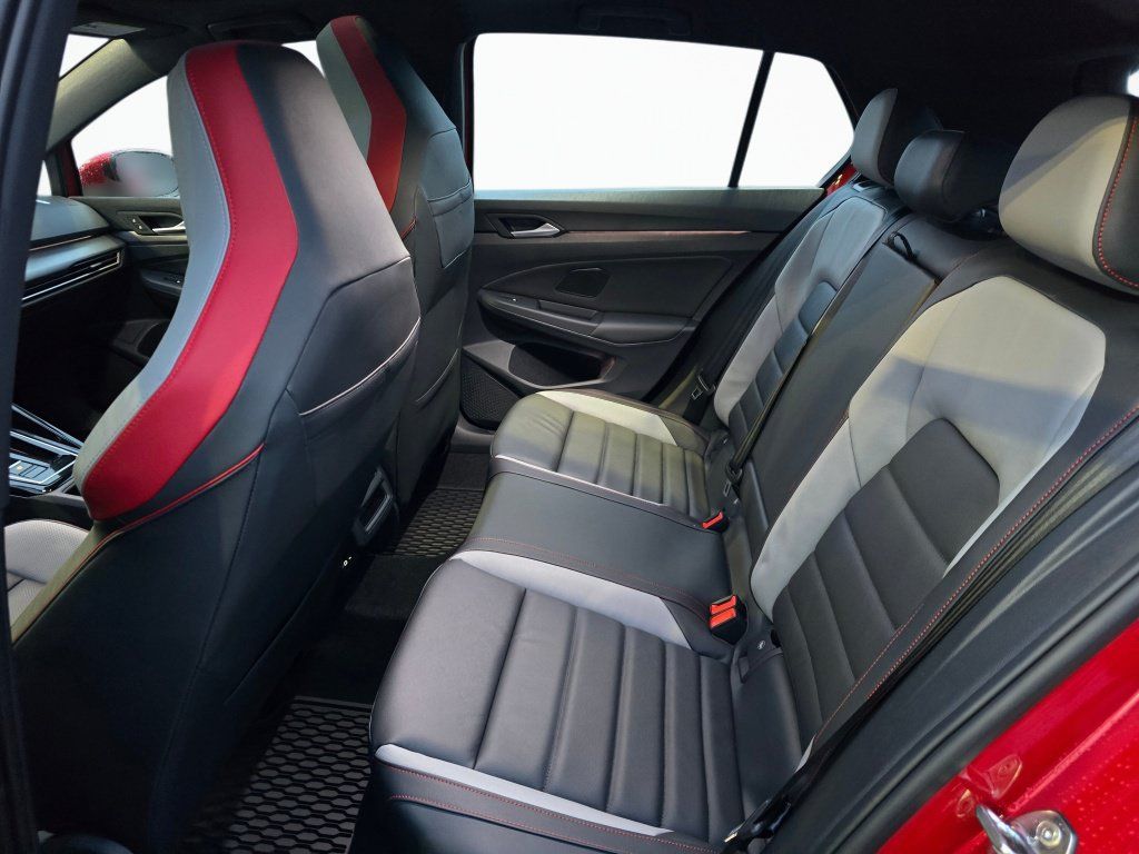 New 2026 Volkswagen GTI SE FWD image 31