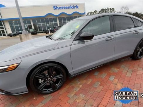 Certified 2025 Honda Accord Sport image 6