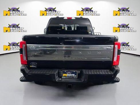 Used 2023 Ford F250 Platinum AWD/4WD image 6