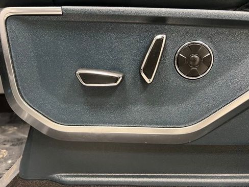 Used 2021 Ford F150 Limited image 23