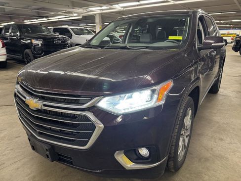 Certified 2021 Chevrolet Traverse Premier AWD/4WD image 2