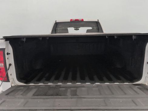 Used 2018 Chevrolet Silverado 1500 LT w/ Trailering Package RWD image 15