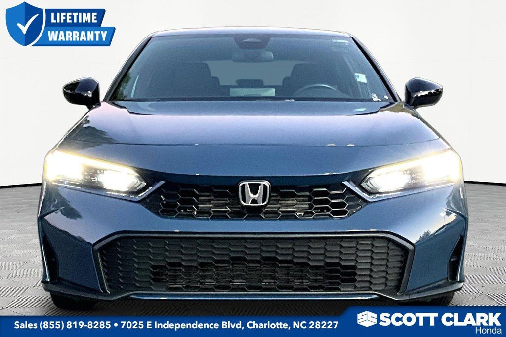 Used 2025 Honda Civic Sport image 2