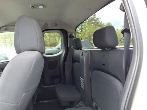Used 2024 Nissan Frontier S w/ S Utility Package AWD/4WD image 9