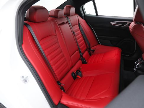 New 2026 Alfa Romeo Giulia w/ Driving Assist Package RWD image 14