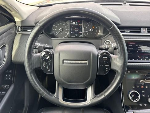 Used 2020 Land Rover Range Rover Velar S image 9