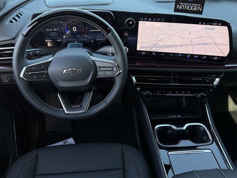 New 2026 Chevrolet Traverse Z71 w/ Enhanced Driving Package image 11