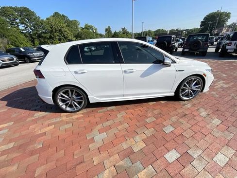 Used 2024 Volkswagen Golf R AWD/4WD image 36