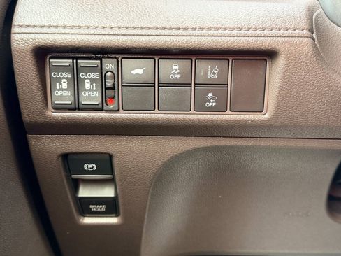 Used 2019 Honda Odyssey EX-L image 37