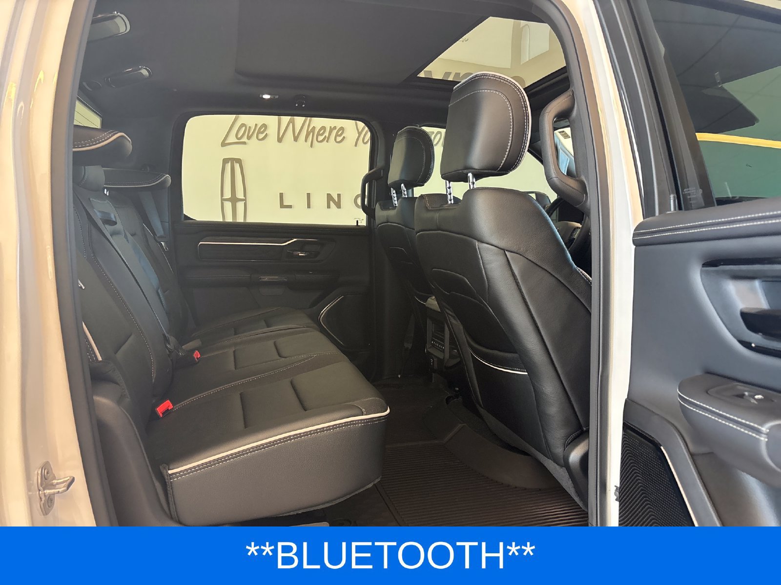 Used 2026 RAM 1500 Limited AWD/4WD image 10