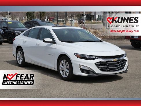 Used 2024 Chevrolet Malibu LT FWD image 1