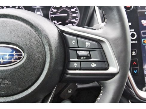 Used 2025 Subaru Outback Touring XT AWD/4WD image 16