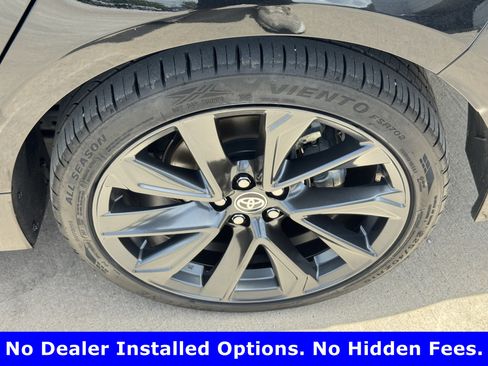 Used 2025 Toyota Corolla SE FWD image 9