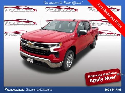 Used 2022 Chevrolet Silverado 1500 LT w/ Protection Package AWD/4WD image 1