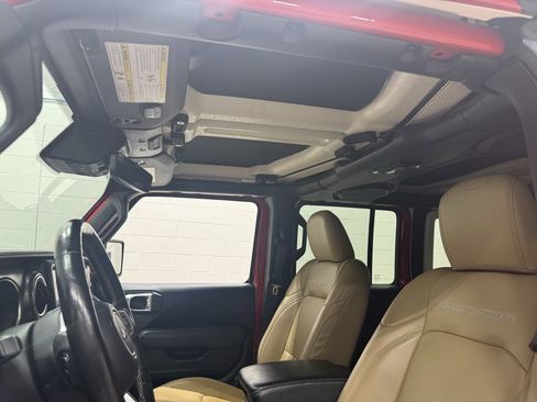 Used 2019 Jeep Wrangler Unlimited Rubicon image 22