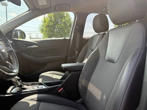 Used 2023 Buick Encore GX Select w/ Sport Touring Package FWD image 29