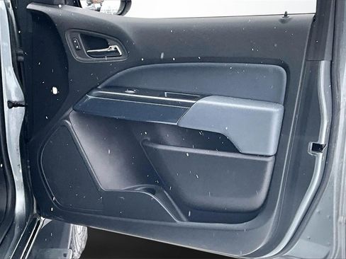 Used 2022 Chevrolet Colorado Z71 image 24